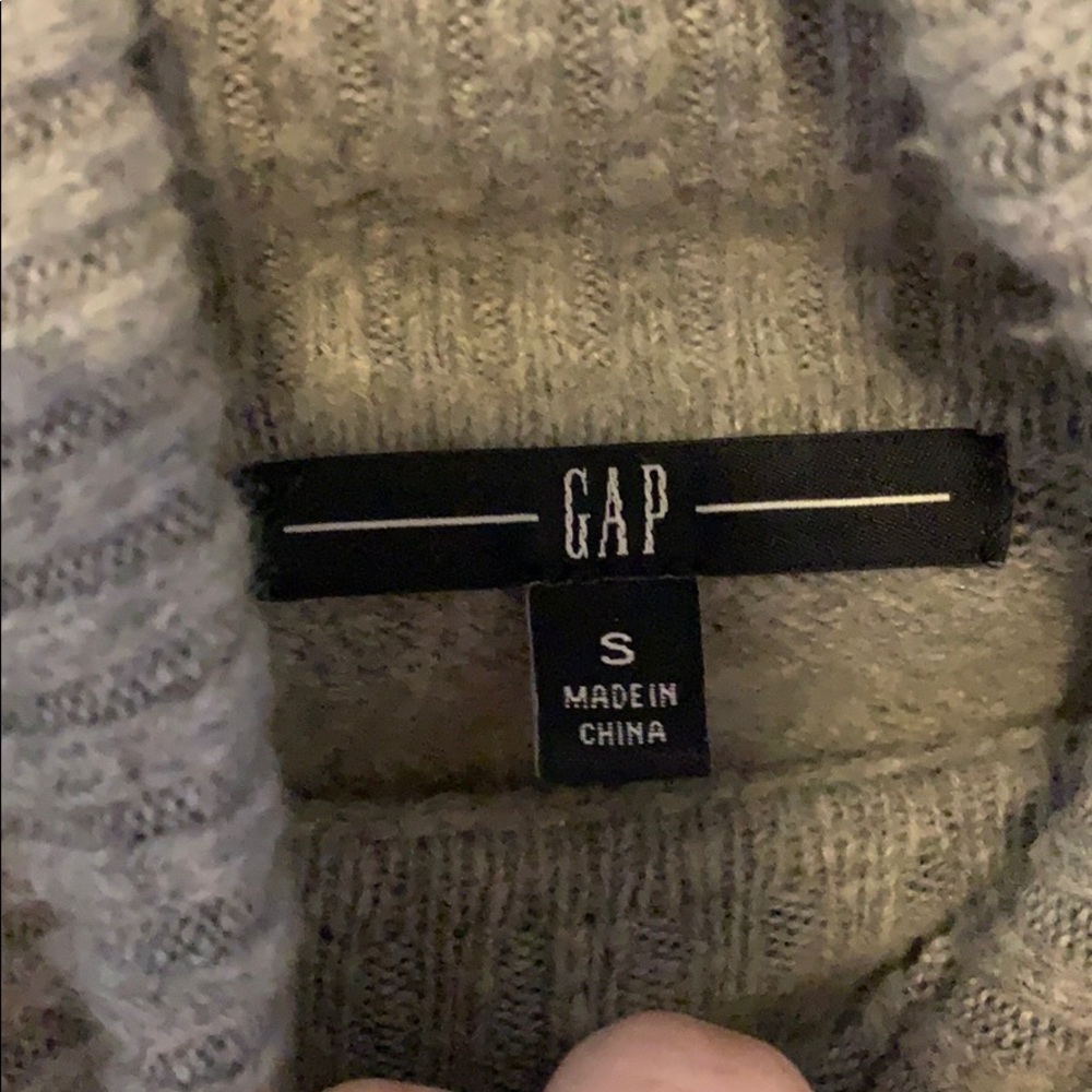 Gap Gray Turtle Neck - image 3